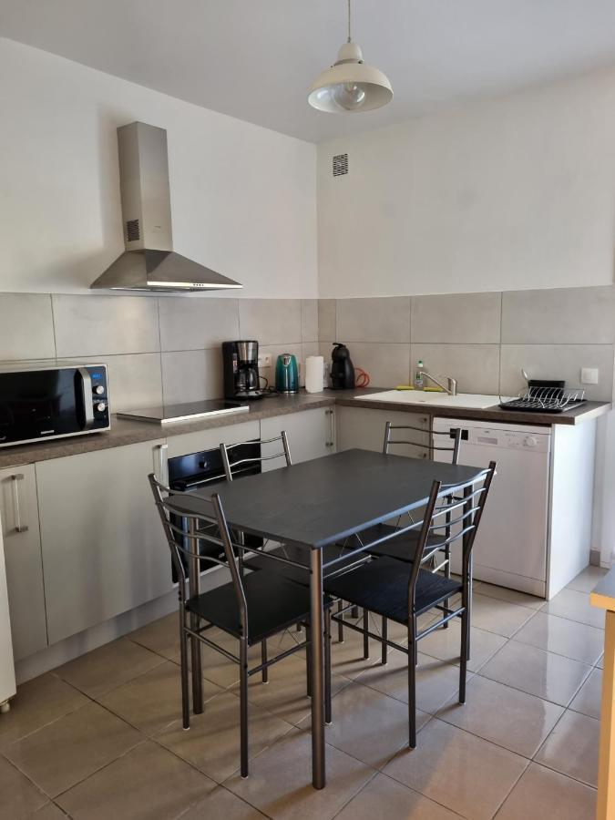 Location Vacances T4 Bas De Villa Toulon Kültér fotó