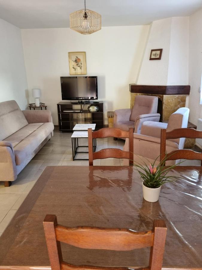 Location Vacances T4 Bas De Villa Toulon Kültér fotó