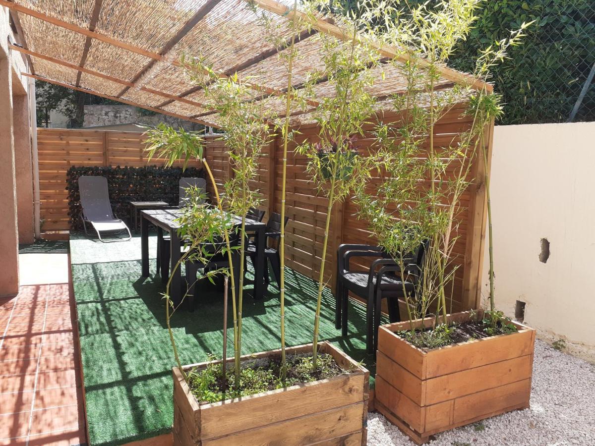 Location Vacances T4 Bas De Villa Toulon Kültér fotó
